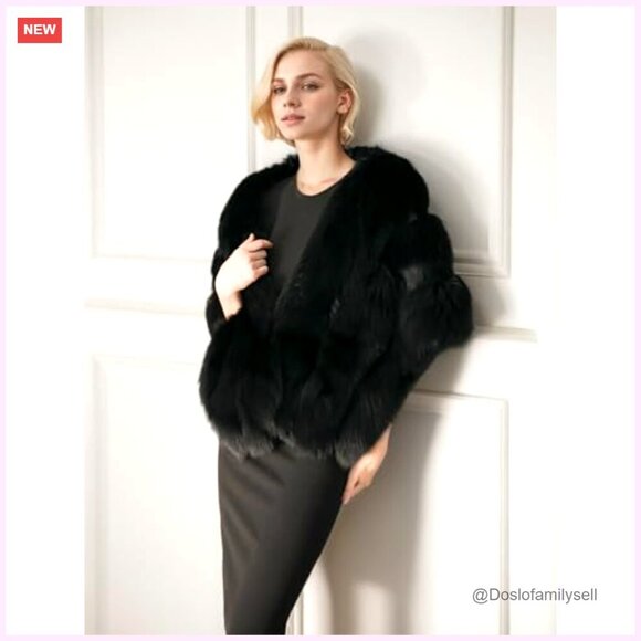 BEIGE Elegant Faux Fur Trim Cape Shawl – Multi-layer Design  Luxury Faux Fur Shawl Cape Winter Wrap One Size Fits Most